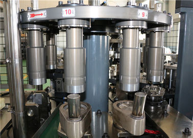 Automatyczna maszyna do formowania uchwytów na tkanki do skrzynki cylindrów z systemem ultradźwiękowym i gorącym powietrzem